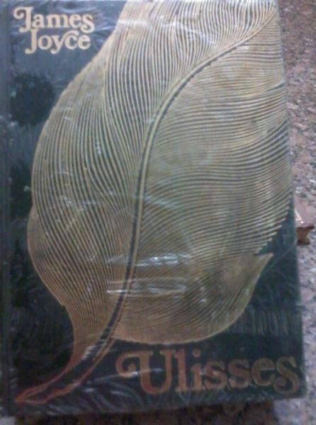 Ulisses - James Joyce - Capa dura de luxo.